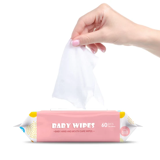 Lingettes humides nettoyantes pour bébés douces et bio